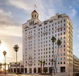 Accor hotels, Ibis Hotel, Ibis Hotels